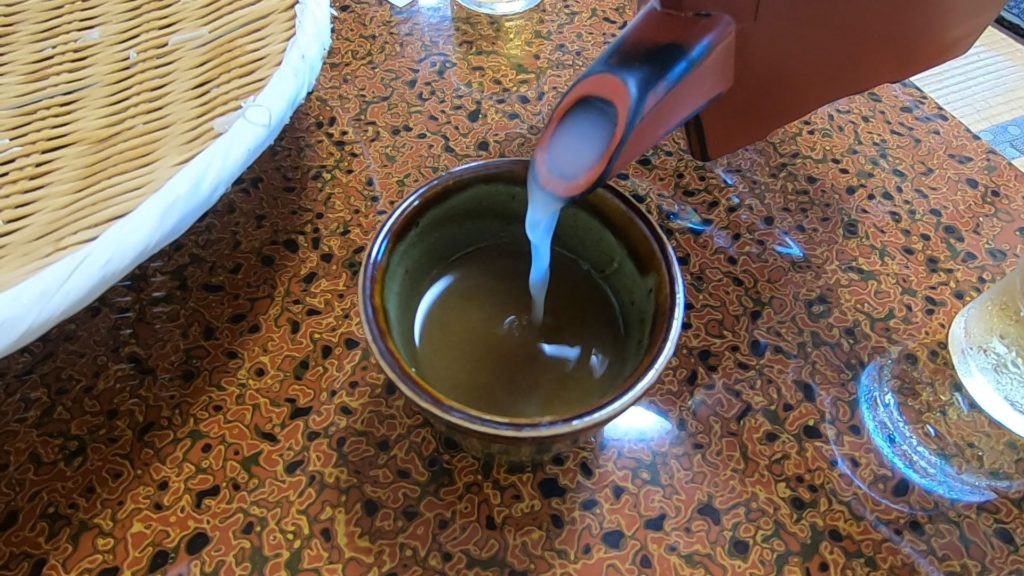 シメはそば湯