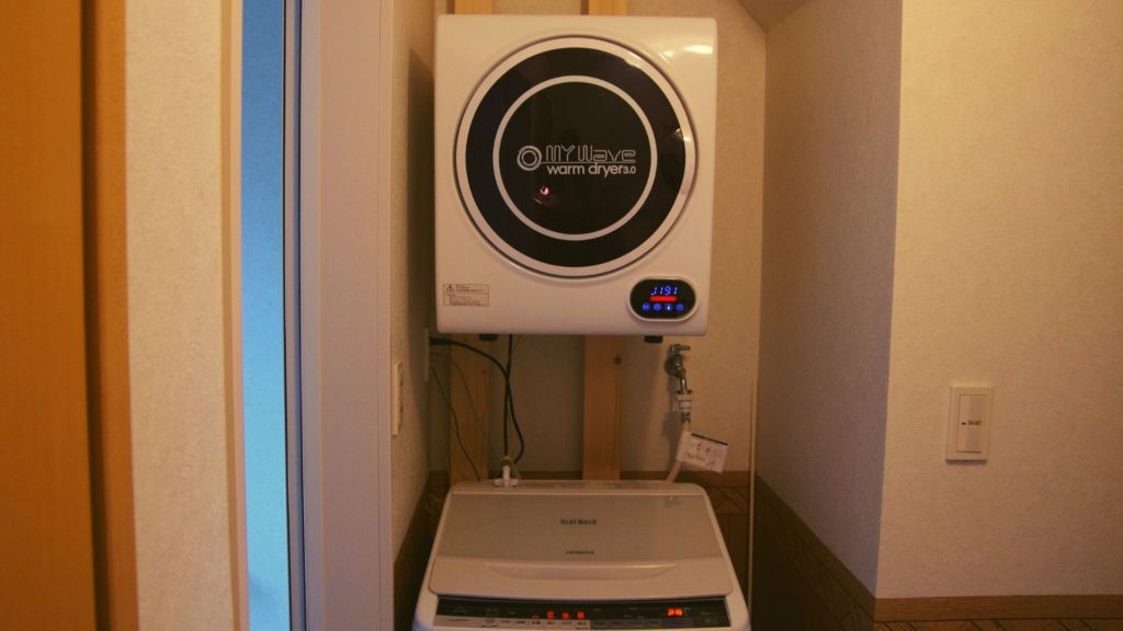 洗濯機上に乾燥機